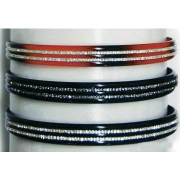 Στέκα πλαστική πλακέ σε καφέ και μαύρο χρώμα διακοσμημένη με 2 σειρές απο στράς