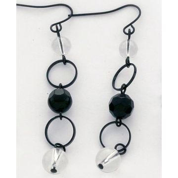 Σκουλαρίκια μεταλλικά με ημιδιαφανή λευκή  και μαύρη χάντρα