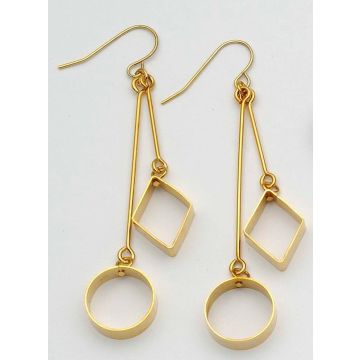 Σκουλαρίκια μεταλλικά κρεμαστά με διάτρητα γεωμετρικά σχήματα