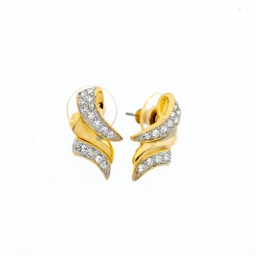 Σκουλαρίκια μεταλλικά ανάγλυφα διακοσμημένα με στράς και χρυσή λεπτομέρεια